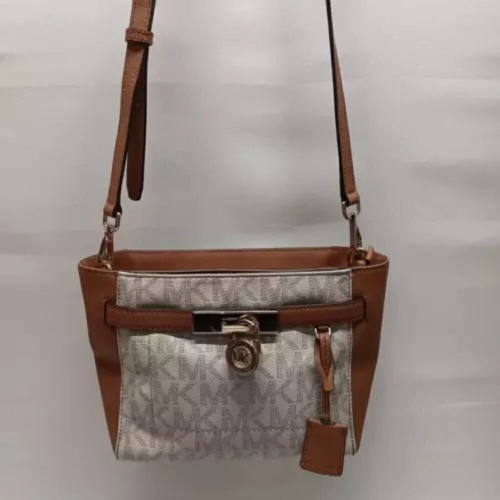 MICHAEL KORS‎ Signature Hamilton Traveler Medium Top Zip Messenger Bag Padlock